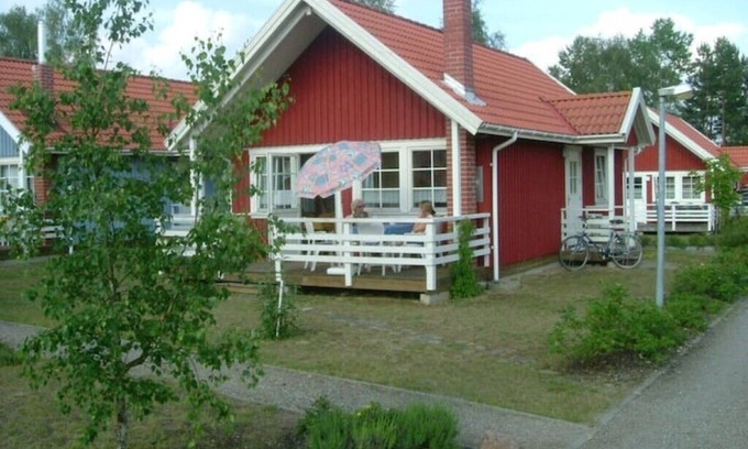 Userin Apartment | Cozy Casita: Swedish House with Fireplace & Spa Amenities