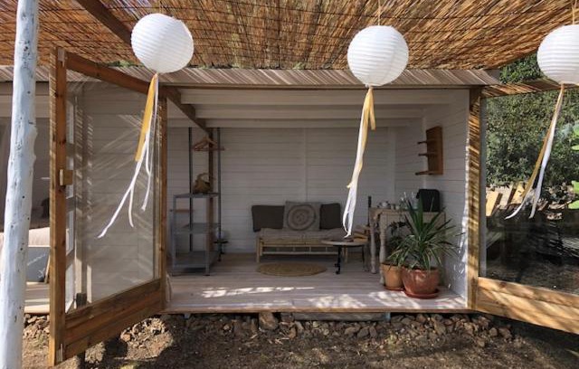 Salares House | Experience Excellence at Casita Tranquil - Pet Friendly Oasis