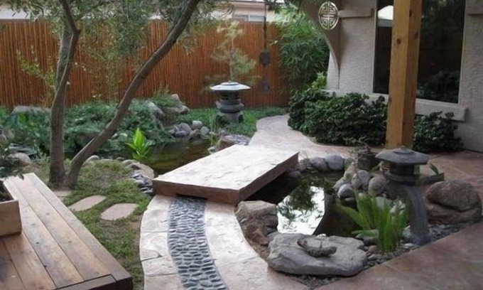 Springfield Lakes Reflection Apartment | Zen Retreat: Casita with Garden, Pool & Spa Amenities