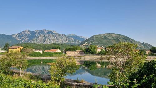 Rocchetta a Volturno House | Discover Casita1906: 9.5/10 Rated with Pool & Dining