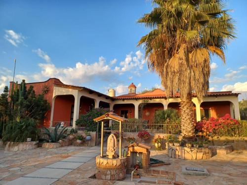 Tequisquiapan Bed & Breakfast | Top-Rated Casona Dos Vidas: Family-Friendly Getaway