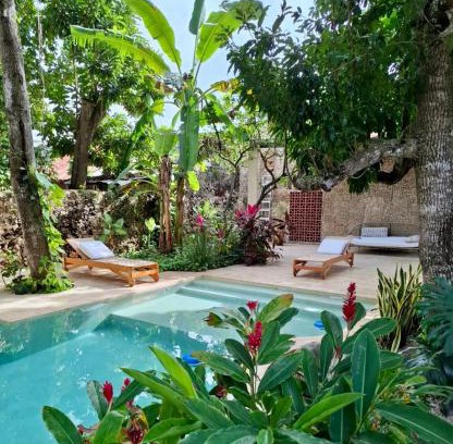 Izamal Villa | Casona Tres Culturas,steps away from the Convent