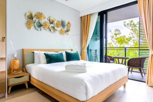 Bang Tao Apartment | Stunning 4-Star Laguna Apartments with Lake & Road Views