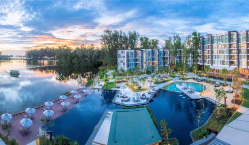 Bang Tao Hotel | Relaxing Oceanfront Retreat at Cassia Phuket, 5-Star Experience