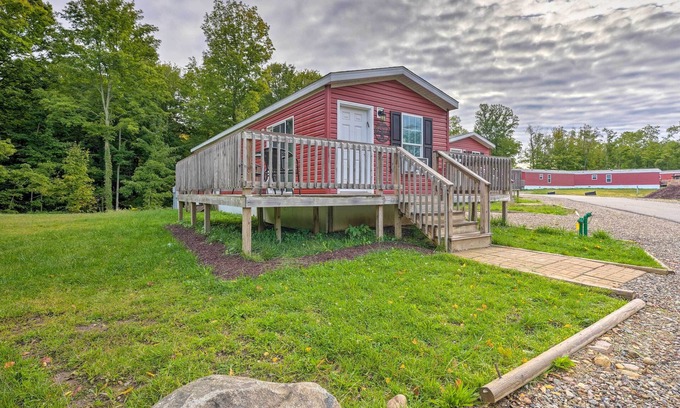Cassopolis Cabin | Experience Cassopolis Cabin on Little Fish Lake Today!