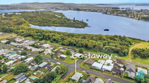 Pelican House | Oceanfront Retreat at Castaway with Hot Tub & Fireplace