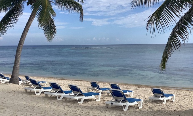East End Condo | Beachfront Bliss at Castaways Cove Unit 122