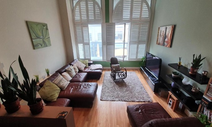 Castle Quarter Apartment | Pet and Child Friendly Castell Haven Studio - Rated 8.8/10