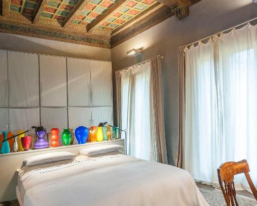Historic Center Bed & Breakfast | Discover Castellata La Suite: 4-Star Elegance Awaits