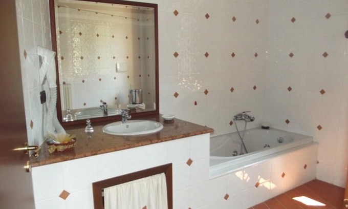 Viggianello Bed & Breakfast | Experience Comfort at Castello dei Principi Sanseverino