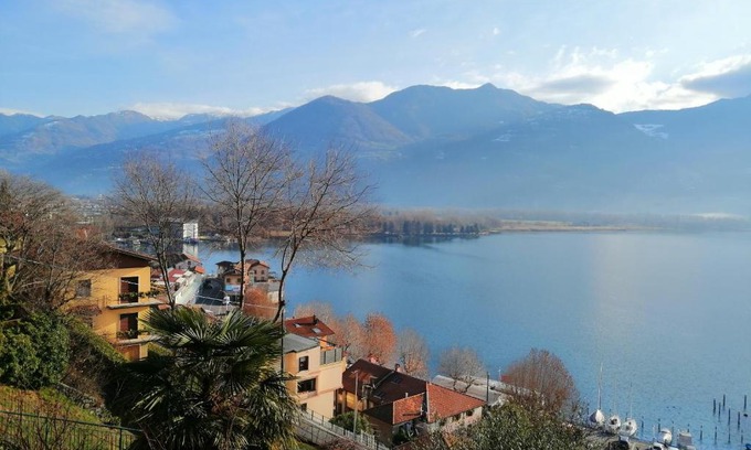Lovere Apartment | Family-Friendly Castello Lovere Apartments with Top Ratings
