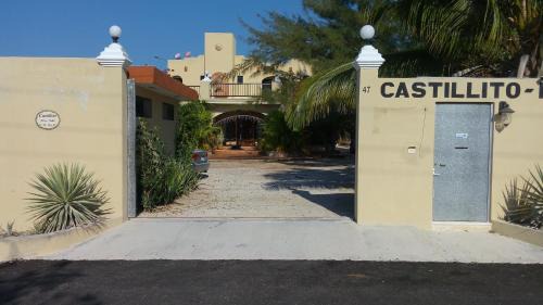 Celestun House | Escape to Castillito Kin Nah: Oceanfront Paradise Awaits