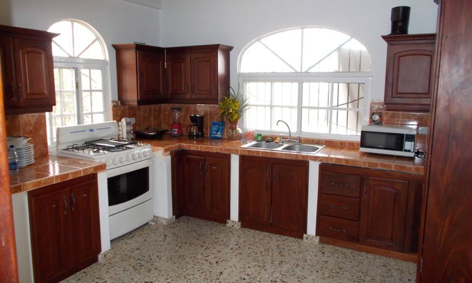 La Iglesia Bed & Breakfast | Castillo Romano: Guest Rated 9.4 with Pool and Spa Access