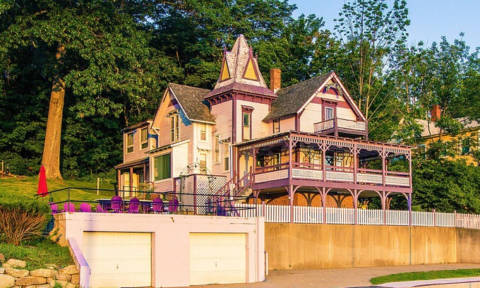 Weirs Beach House | Discover Castle Rest: Perfectly Located by Weirs Beach