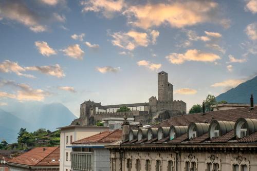 Bellinzona Apartment | Inviting Castle View - Happy Rentals with Family-Friendly Amenities