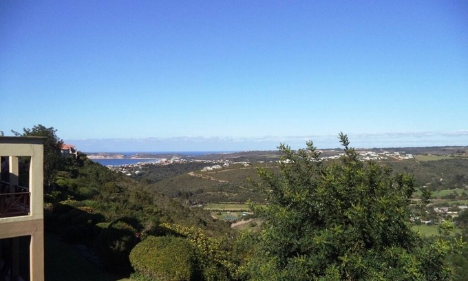 Plettenberg Bay Apartment | Family-Friendly Castleton 19B with Pool & Ocean View