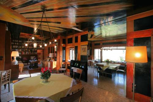 Vittorio Veneto Bed & Breakfast | Guest Rated 9/10: Castrum di Serravalle for Family Getaways