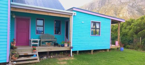 Betty's Bay Apartment | Cozy Cat Nap Cottage: Child-Friendly Retreat with Top Rating