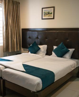 Rajajinagar Bed & Breakfast | Relax at Catalyst Suites in Rajaji Nagar with Breakfast