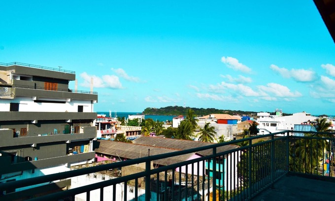 Arunagiri Nagar Hotel | Guest Rated: Catamaran Inn with Breakfast & Family Atmosphere