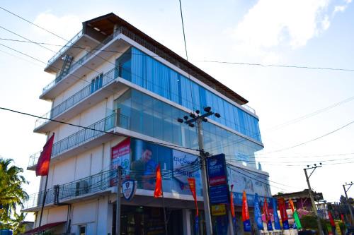 Arunagiri Nagar Hotel | Pet-Friendly Catamaran6 Guest Inn with Great Reviews