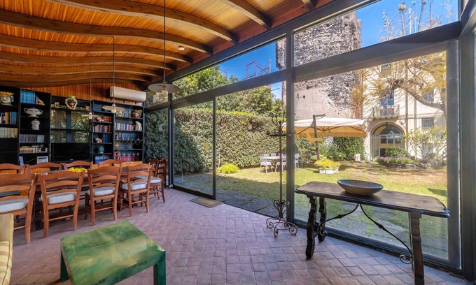 Ognina Villa | Scenic Catania Retreat with Sea & Etna Views, Mini Pool