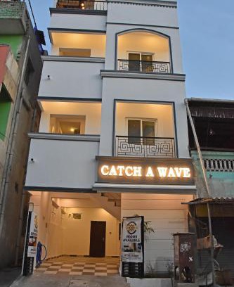 Mahabalipuram Beach House | Oceanfront Retreat: Catch A Wave with Breakfast Included