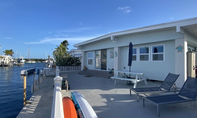 Marathon House | Idyllic Canalfront Home with Dock & Ocean Views in Marathon