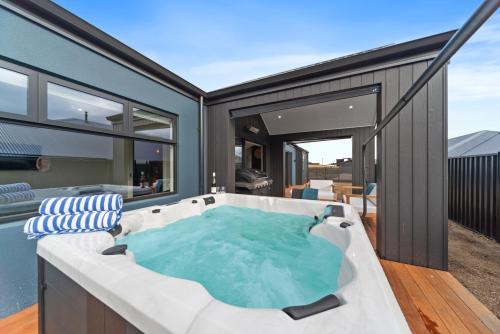 Wharewaka House | Relax at CatchN'Relax Taupo: 4-Star Family-Friendly Stay