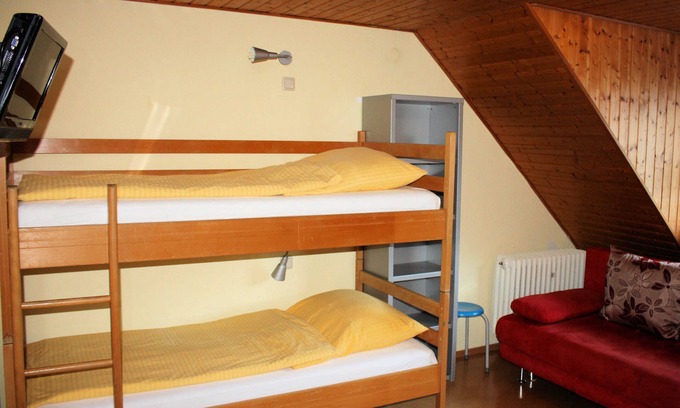 Egloffstein Apartment | Pet-Friendly 2-Room Apartment for 4 at Pension Mühle