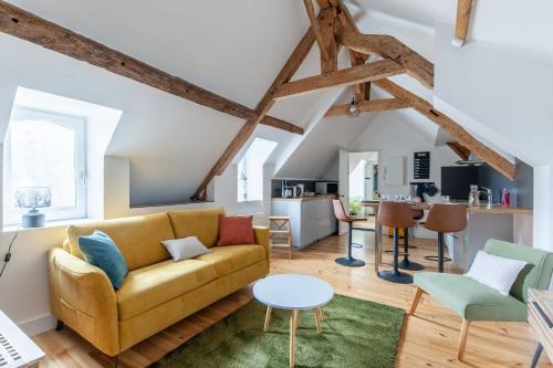 Bayeux Apartment | Cathédrale: Enchanting Apartment for Families of Four