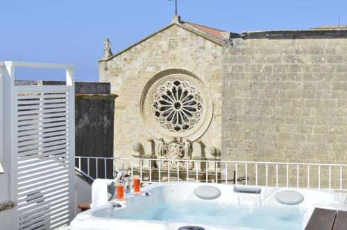 Otranto Historic Centre Apartment | Elegant Cathedral Suite with Hot Tub & Breakfast Included