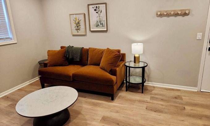 Joslyn Castle Apartment | Cathedral View 10: Cozy Urban Retreat Near UNMC