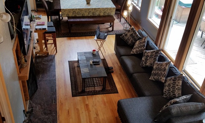 West Kill House | Inviting Catskill Mountain Retreat - Near Hunter & Windham