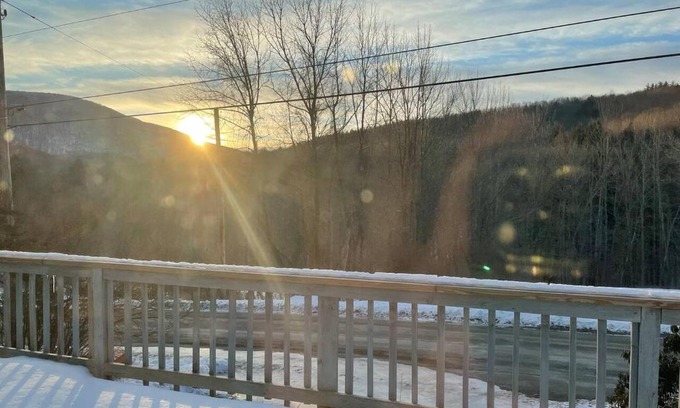 Prattsville House | Exceptional Holiday Homes in NY with Hot Tub & Pet Friendly