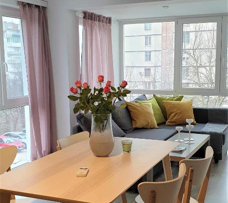 Veliko Tarnovo Apartment | Discover Cattleya's Loft: Top-Rated Family-Friendly Stay