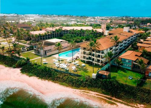 Stella Maris Resort | Relax at Catussaba Suítes Resort with Oceanfront Amenities
