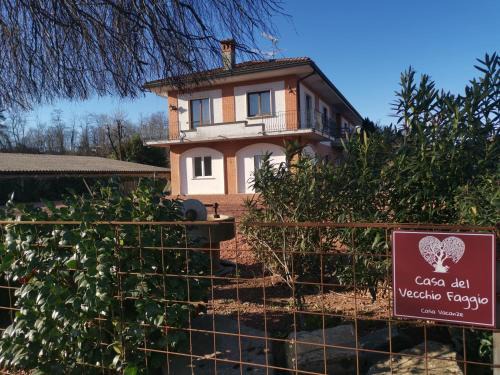 Nebbiuno Apartment | Unforgettable Stay at Casa del Vecchio Faggio, Nebbiuno