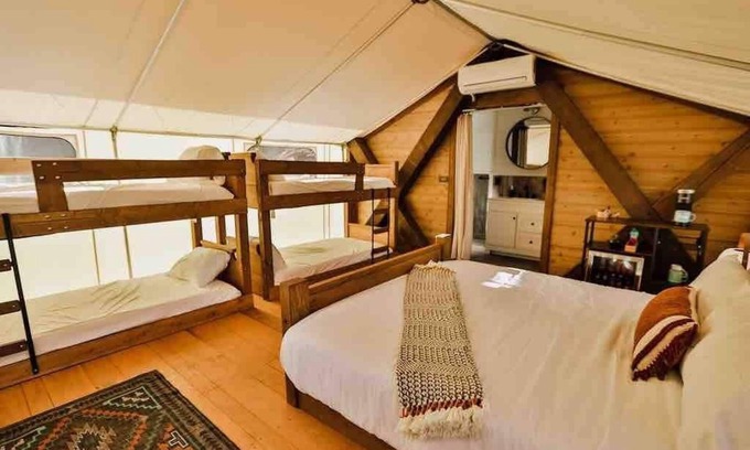 Kanab Cabin | Waterfront Glamping Tent #3: Family-Friendly Experience