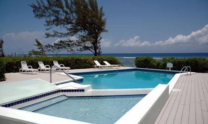North Side Condo | Beachfront Bliss at Cayman Breeze - Guest Rated 9.8