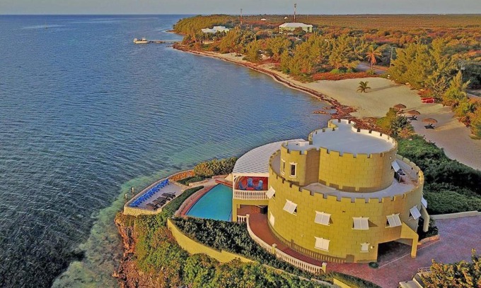 Gun Bay House | Family-Friendly Cayman Castle with Pool & Kitchen Amenities