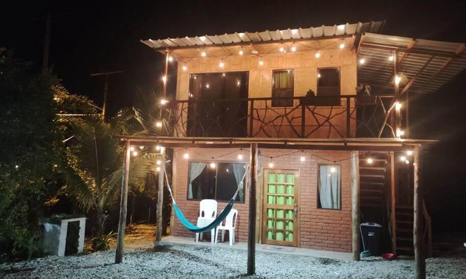 Puerto Cayo House | Pet-Friendly Cayo Ecovillage: Oceanfront Bliss Awaits