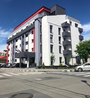 Ramnicu Valcea Apartment | Modern Central Accommodation with Family-Friendly Amenities