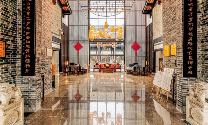 Chengdu City Centre Hotel | Discover CD Courtyard Hotel: Family-Friendly Amenities Await