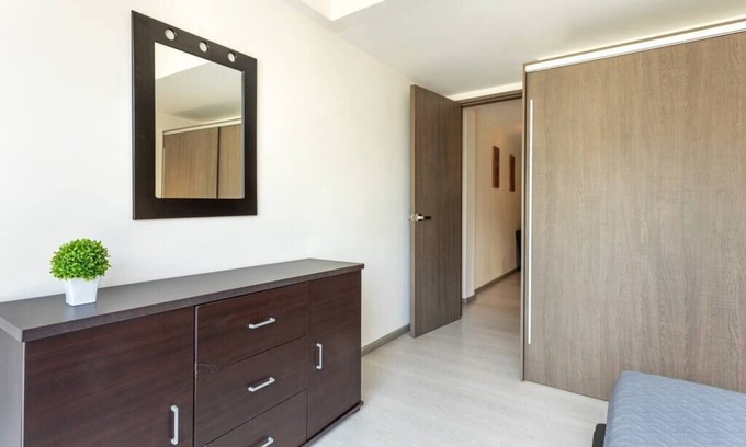 Benito Juarez Apartment | CDMX Centric: Cozy Stay with Spa and Breakfast Included