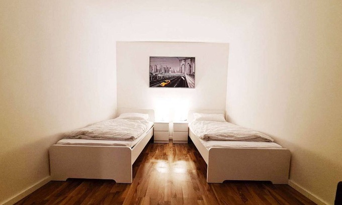 Celle Apartment | CE01 Modern holiday apartment with Netflix account