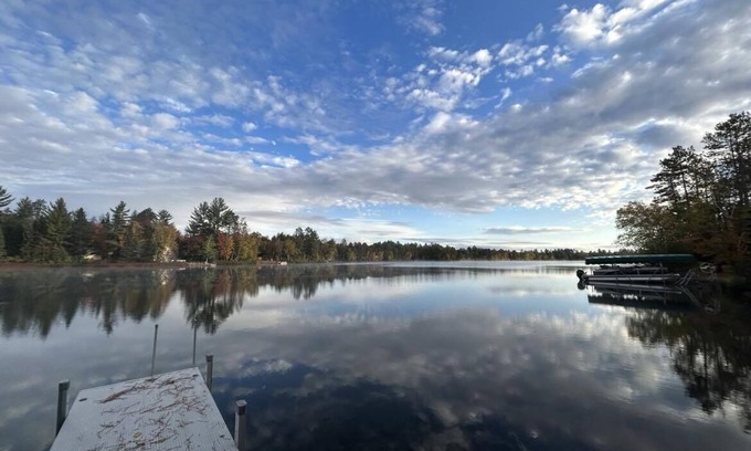 Gwinn Cabin | Inviting Cedar Retreat: Perfect for Families at East Bass Lake