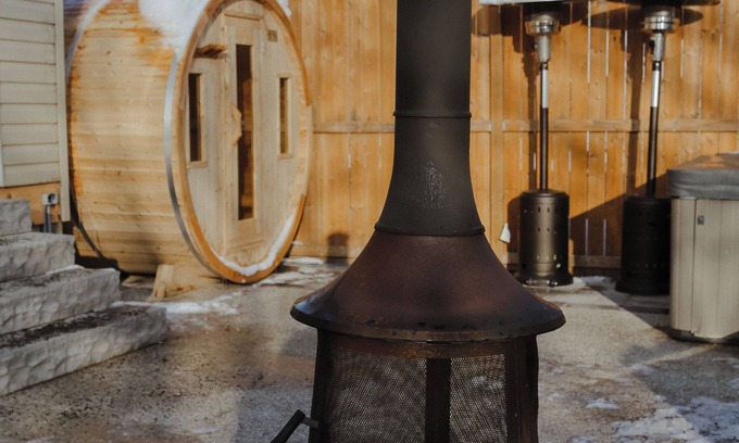 Stratford House | Cedar Spa House - Cedar Barrel Sauna, Hot Tub, Cold Plunge, Massage Chair, Fire