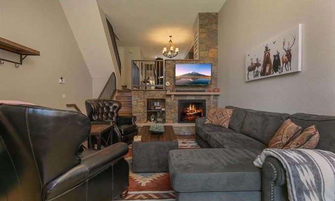 Peak 9 House | Unmatched Comfort at Cedars Liftside: Ski In/Ski Out Retreat
