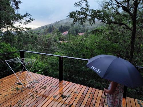 Cruz Chica Apartment | Relax at Cedro Azul: Family-Friendly with Hot Tub Access